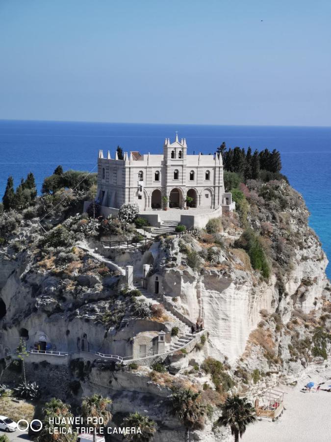 Sole E Luna Capo Vaticano Ricadi Bagian luar foto